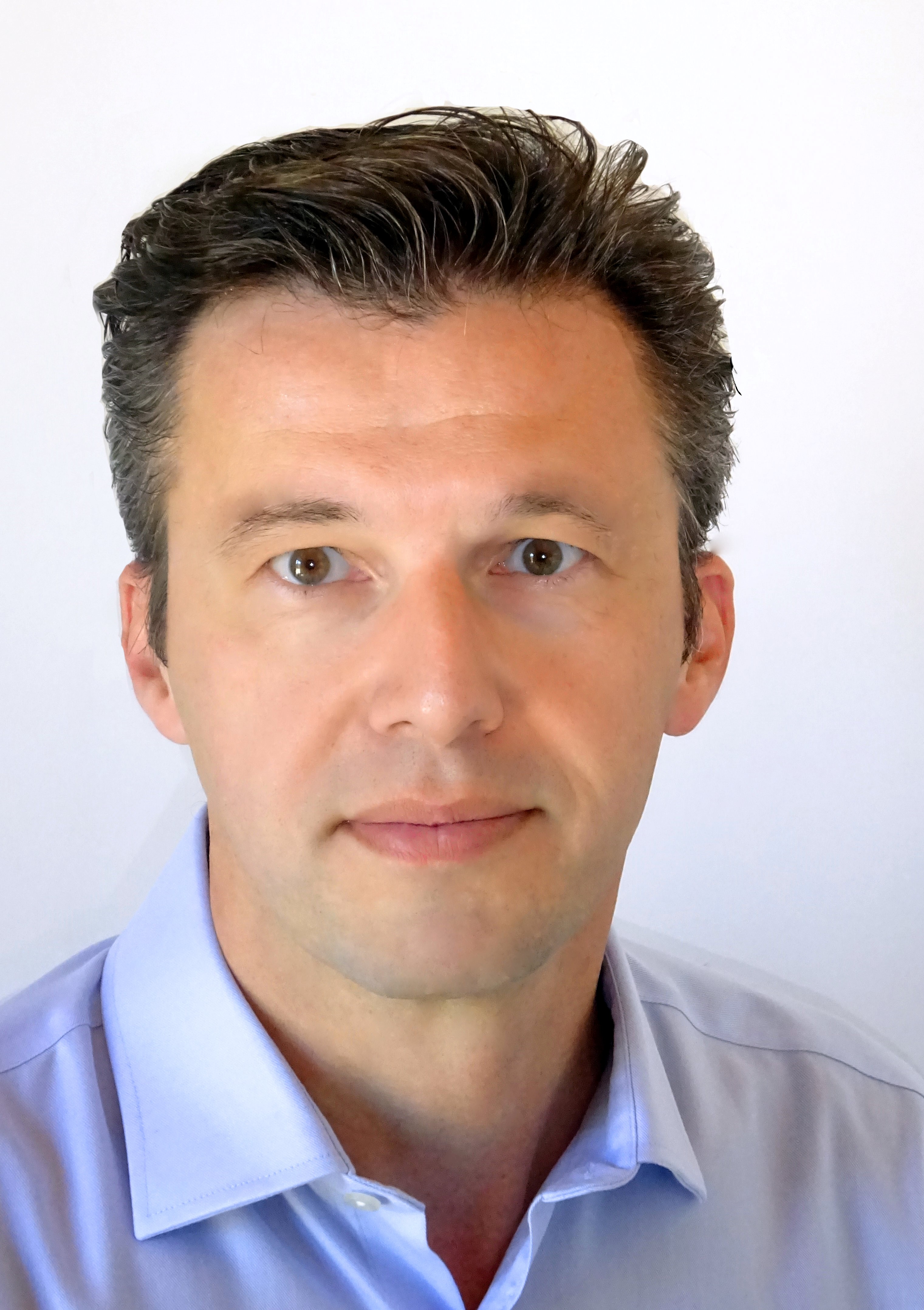 Gert Raeves, Founder and Lead Research Director, Adox Research